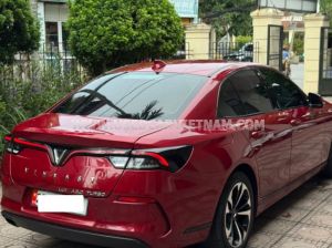 Xe VinFast Lux A 2.0 Base 2.0 AT 2021