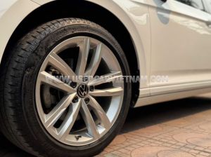 Xe Volkswagen Passat 1.8 AT Bluemotion 2017