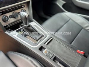 Xe Volkswagen Passat 1.8 AT Bluemotion 2017