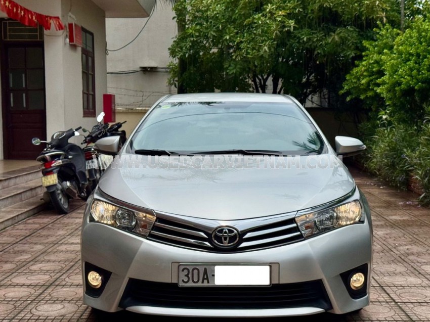 Toyota Corolla altis 1.8G AT 2015
