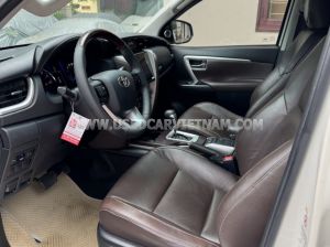 Xe Toyota Fortuner 2.7V 4x2 AT 2018
