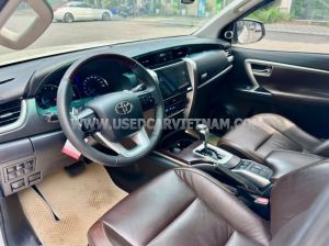 Xe Toyota Fortuner 2.7V 4x2 AT 2018