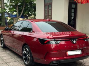Xe VinFast Lux A 2.0 Base 2.0 AT 2021