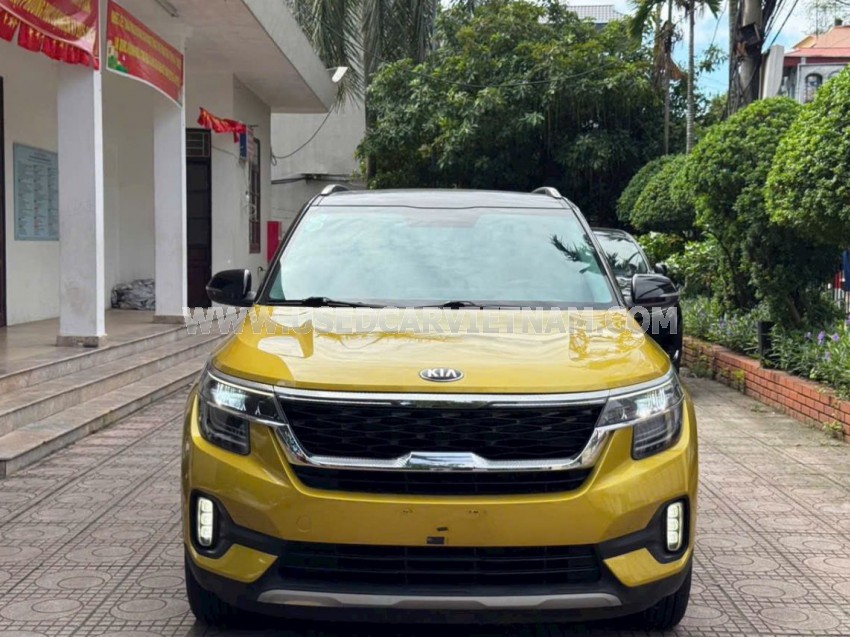 Kia Seltos Premium 1.4 AT